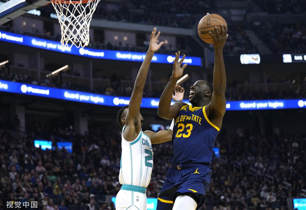 兰大前锋卢 兰大前锋卢